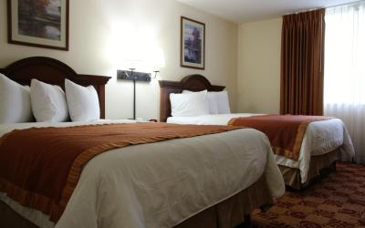 One-Bedroom Suite with 2 Queen Beds, Non-Smoking