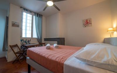 Chambre Double avec Salle de Bains Privative