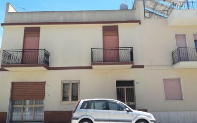 Appartamento con 3 Camere da Letto