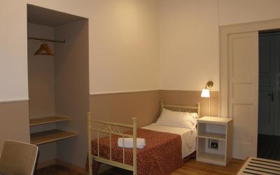 Camera Singola con Bagno Privato