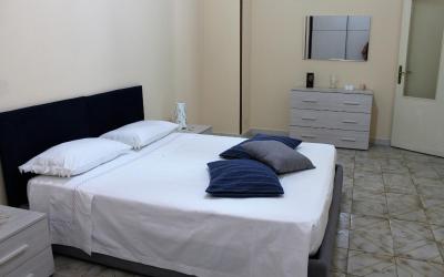 Appartamento con 1 Camera da Letto - Via Castriota 51 