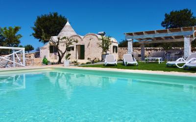 Trullo con 3 Camere da Letto e Piscina Privata