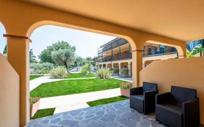 Appartamento con 1 Camera da Letto e Balcone o Terrazza