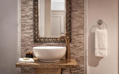 Queen Suite with Spa Bath  (Coquina)