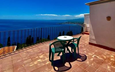 Camera Tripla con Vista Mare 