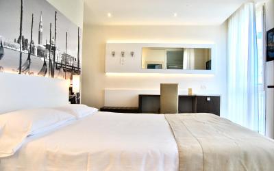 Camera Familiare (2 Adulti + 1 Bambino) 