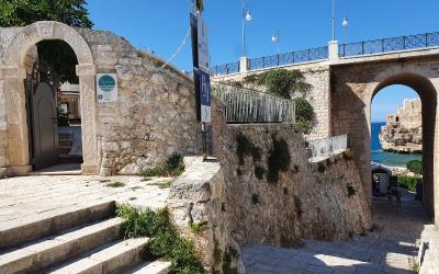 Camera Matrimoniale con Vista Giardino