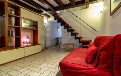 Appartamento con 2 Camere da Letto