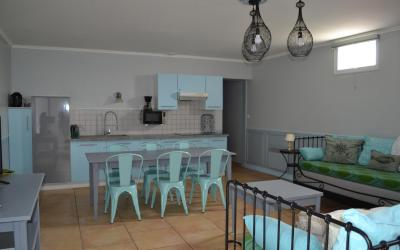 Appartement avec Terrasse (4 Personnes) Appartement avec Terrasse (4 Personnes)
