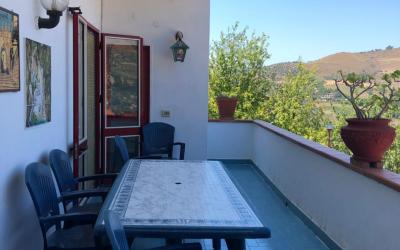 Appartamento con Vista Giardino