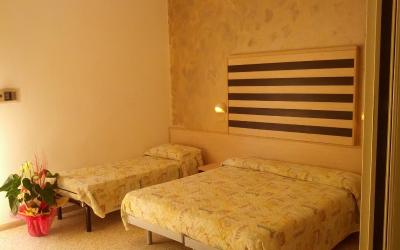 Camera Tripla con Balcone