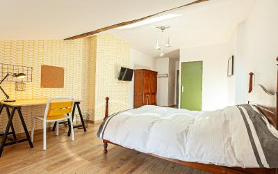 Chambre Double avec Salle de Bains Privative Chambre Double avec Salle de Bains Privative