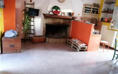 Camera Matrimoniale con Bagno in Comune 