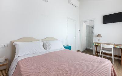 Camera Matrimoniale/Doppia con Letti Singoli