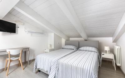 Camera Quadrupla Deluxe