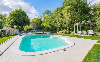 Villa Villa