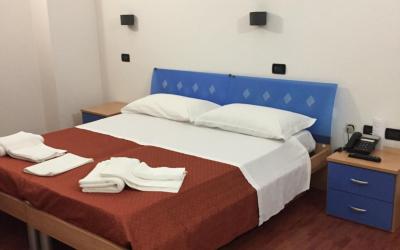 Camera Budget Doppia con Letti Singoli