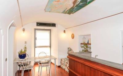 Appartamento con Balcone