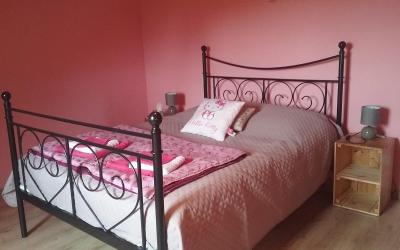 Chambre Double avec Salle de Bains Commune