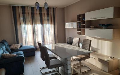 Appartamento con 2 Camere da Letto