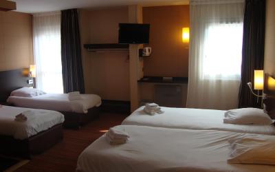 Chambre Familiale (4 Personnes)