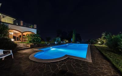 Appartamento con 3 Camere da Letto e Vista Lago