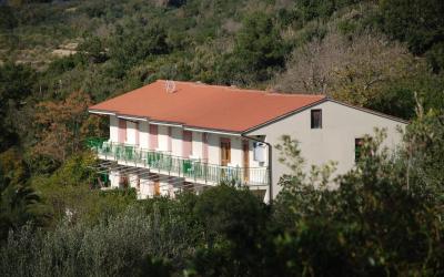 Appartamento con 2 Camere da Letto