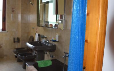 Appartamento con 3 Camere da Letto