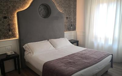 Camera Matrimoniale/Doppia con Letti Singoli