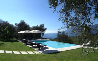 Camera Economy Matrimoniale/Doppia con Letti Singoli con Balcone o Terrazza