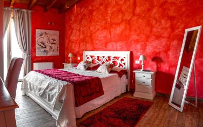 Camera Tripla Deluxe 