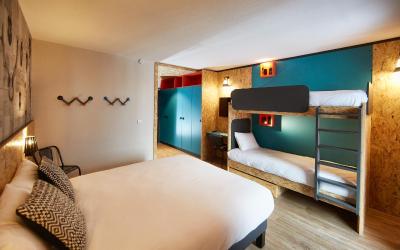 Chambre Quadruple Premium avec Salle de Bains Privative Chambre Quadruple Premium avec Salle de Bains Privative