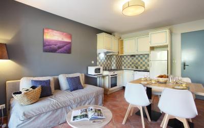 Appartement (4 Adultes) Appartement (4 Adultes)