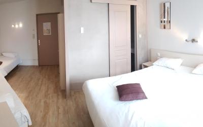 Chambre Quadruple avec Baignoire