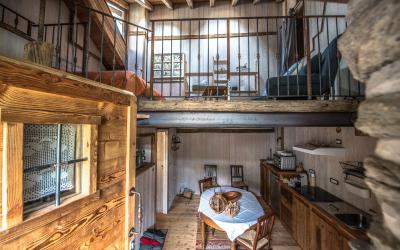 Camera Familiare con Vista Montagna