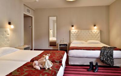 Chambre Quadruple Confort