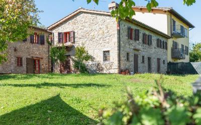 Casa Vacanza con 6 Camere da Letto