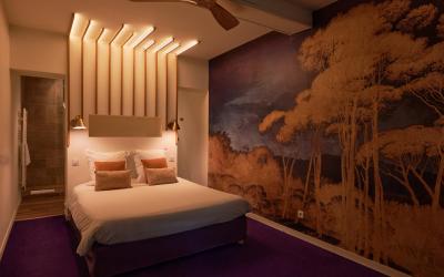 Chambre Quadruple - Vue sur Jardin - Bredoury  Chambre Quadruple - Vue sur Jardin - Bredoury