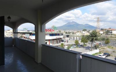 Camera Quadrupla con Balcone