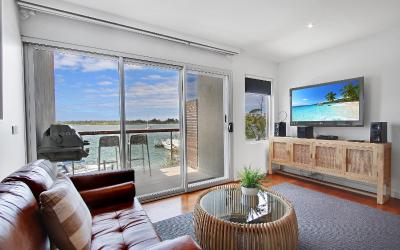 One-Bedroom Bancroft Bay