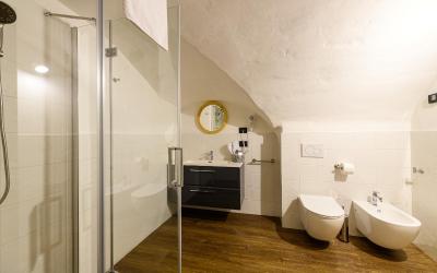 Ampia Camera Matrimoniale