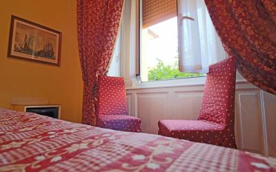 Camera Standard Matrimoniale/Doppia con Letti Singoli