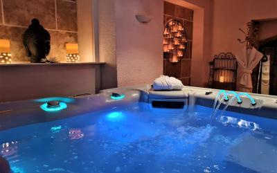 Suite avec Jacuzzi Suite avec Jacuzzi