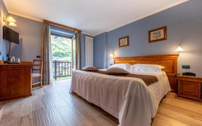 Camera Matrimoniale/Doppia con Letti Singoli con Balcone 