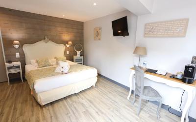 Chambre Lit Queen-size - Accessible aux Personnes u00e0 Mobilitu00e9 Ru00e9duite Chambre Lit Queen-size - Accessible aux Personnes u00e0 Mobilitu00e9 Ru00e9duite