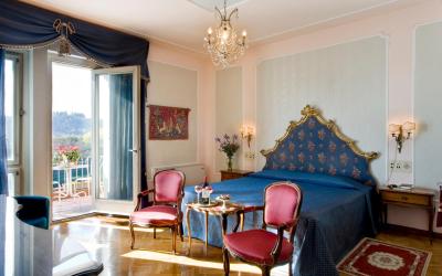 Camera Matrimoniale/Doppia con Letti Singoli