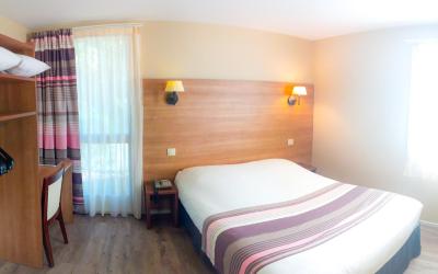Chambre Double - Accessible aux Personnes u00e0 Mobilitu00e9 Ru00e9duite Chambre Double - Accessible aux Personnes u00e0 Mobilitu00e9 Ru00e9duite