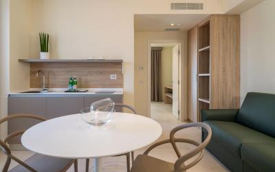 Camera Familiare con Balcone