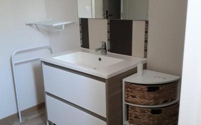 Chambre Familiale avec Salle de Bains Privative Chambre Familiale avec Salle de Bains Privative