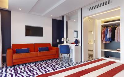 Camera Large Matrimoniale/Doppia con Letti Singoli con Vista Mare